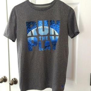 Boy's Football dry fit shirt, size 14-16